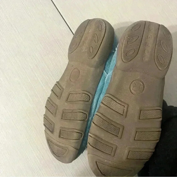 Girls Roper Slip Ons  Turquoise Size 1 - Picture 7 of 9